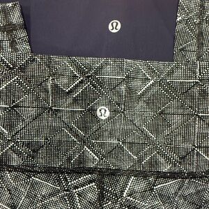 Lululemon Lot of 2 Women’s Workout High-Rise Leggings Size 4